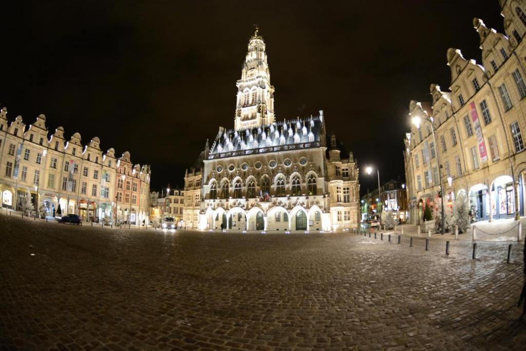 Appartements Du Beffroi Arras Exterior foto